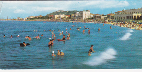 AK Cattolica. L'ora del bagno.