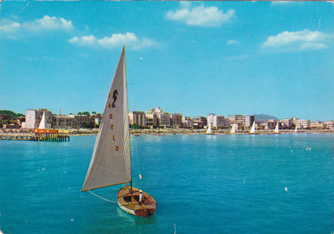 AK Cattolica. Panorama dal mare.