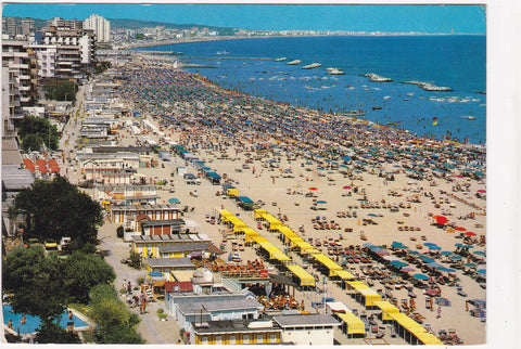 AK Cattolica. Panorama della spiaggia.