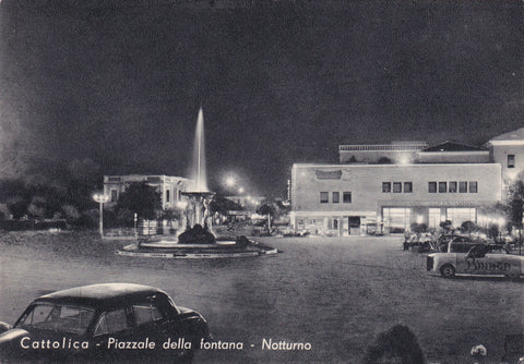 AK Cattolica - Piazzale della fontana - Notturno.