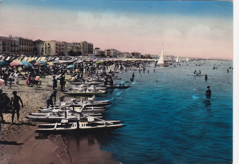 AK Cattolica. La spiaggia.