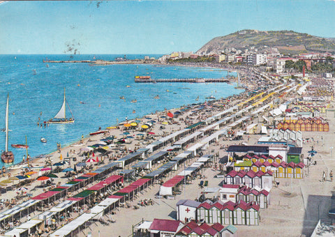 AK Cattolica. La Spiaggia.