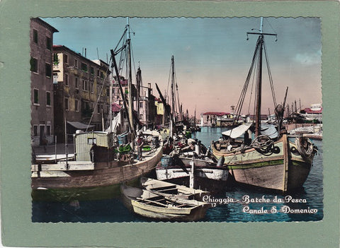 AK Chioggia – Barche da Pesca. Canale S. Domenico.