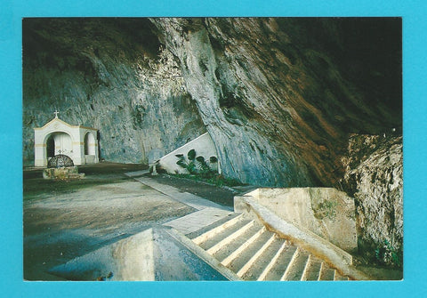 AK Praia a Mare. Interno Santuario Madonna della Grotta.
