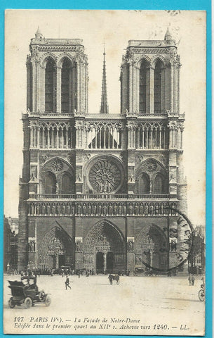 AK Paris. La Facade de Notre-Dame.