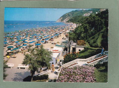 AK Gabicce Mare. Spiaggia e monte.