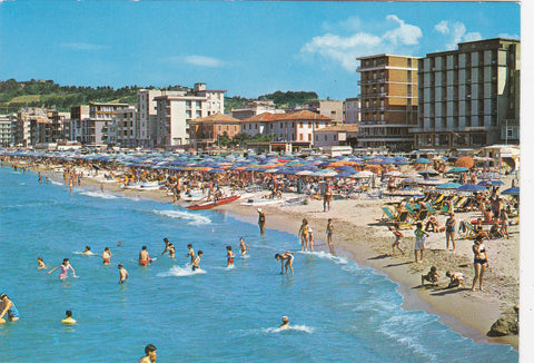AK Gabicce Mare. Ora del bagno.