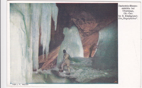 AK Dachstein-Rieseneishöhle bei Obertraun. Im II. Eisabgrund. Die Orgelpfeifen.