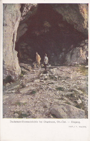 AK Dachstein-Rieseneishöhle bei Obertraun. Eingang.