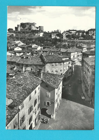AK Gorizia. Castello e Salita Viale G. D'Annunzio.
