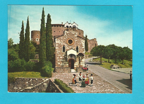 AK Gorizia. Chiesetta di S. Spirito. Castello e Costumi Folcloristici. Santa Gorizia.