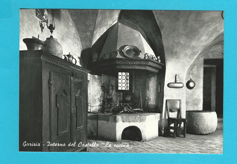 AK Gorizia - Interno del Castello La cucina.