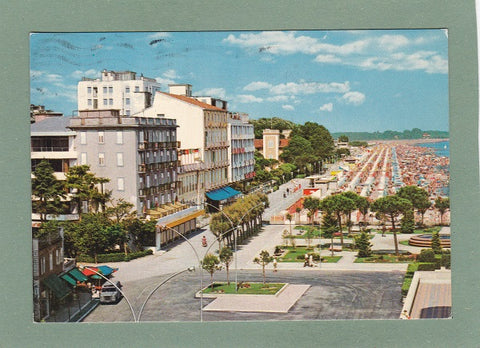 AK Grado. Lungomare e spiaggia.