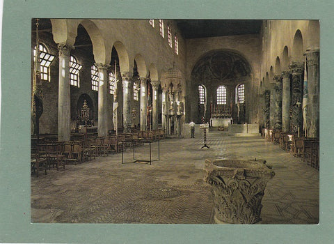 AK Grado. Interno del Duomo.