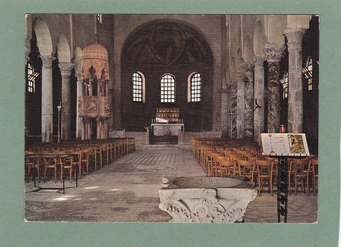 AK Grado. Basilica – Interno.