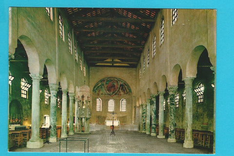 AK Grado. Interno del Duomo.