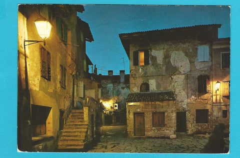 AK Grado. Savial de notte.