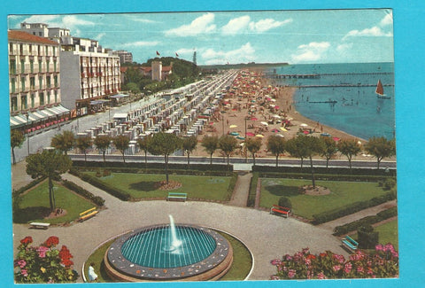 AK Grado. La Spiaggia vista dalla Villa Marchesini.