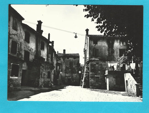 AK Grado Scorcio antico.