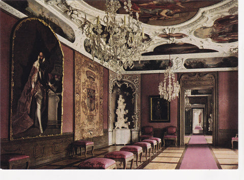 AK Graz. Schloß Eggenberg. Zimmer mit Portrait des Fürsten.