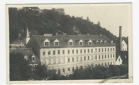 AK Graz. Vinzentinum mit Schloßberg.