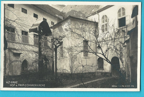 AK Alt-Graz Hof der Franziskanerkirche.