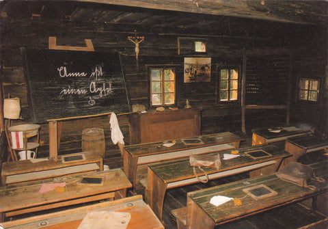 AK Stübing. Österreichisches Freilichtmuseum. Schulstube in der alten Schule aus Prätis bei Pöllau.