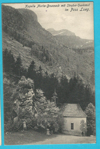 AK Kapelle Maria-Brunneck mit Struber-Denkmal im Pass Lueg.