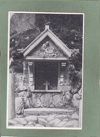 AK Von einem österreichischen Landsturmmann errichteter Felsenaltar an der großen Serpentine vor dem Plöckenhaus. Österreichisches Schwarzes Kreuz.