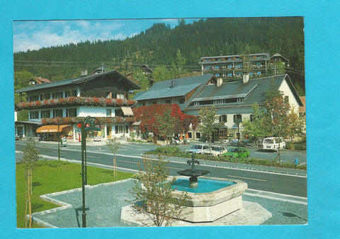 AK Weißbriach. Blick auf das Ortszentrum und Gasthof Löffele mit Laube.