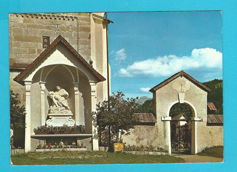 AK Maria Luggau im Lesachtal. Motiv am Friedhofseingang vor der Wallfahrtskirche.