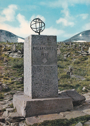 AK Polarsirkel-stötten ved riksveien...