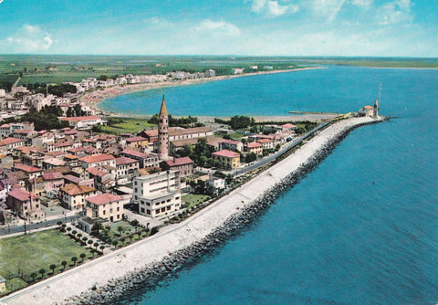 AK Caorle. Spiaggia di Levante dall'aereo.
