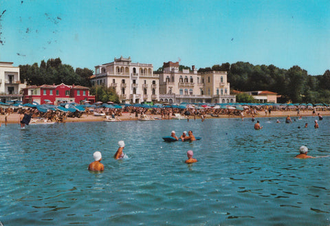 AK Lido di Jesolo. Spiaggia e Albergo Casa Bianca.