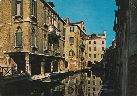AK Venezia. Rio caratteristico.