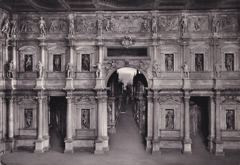 AK Vicenza - Teatro Olimpico. La Scena.