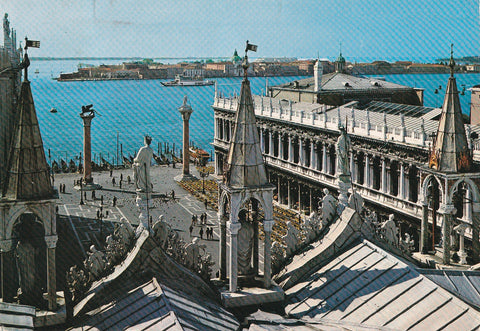 AK Venezia. Piazzetta S. Marco e Libreria.