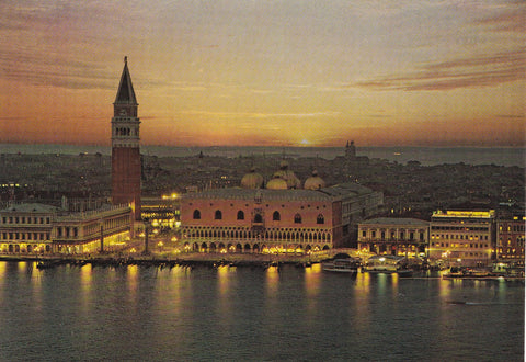 AK Venezia. Tramonto sul Bacino S. Marco.
