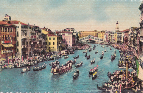 AK Venezia. Regata sul Canal Grande.