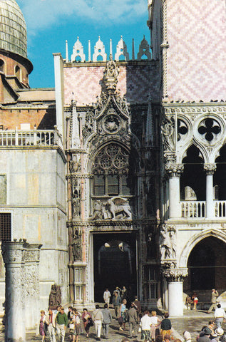 AK Venezia. Palazzo Ducale - Porta della Carta.