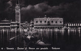 AK Venezia - Bacino S. Marco con gondola - Notturno.