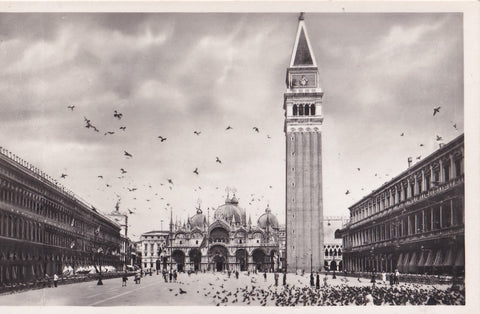 AK Venezia. Piazza S. Marco e Campanile.
