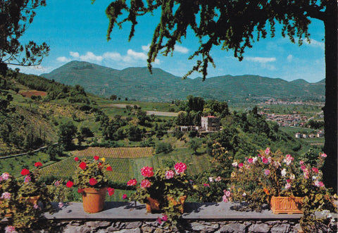 AK Montegrotto Terme. Villa Draghi e panorama verso i Colli Euganei.