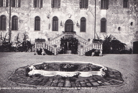 AK Abano Terme Particolare del Castello di S. Daniele.