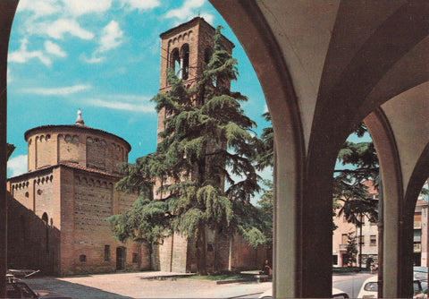 AK Este Chiesa di S. Martino Stile romanico.