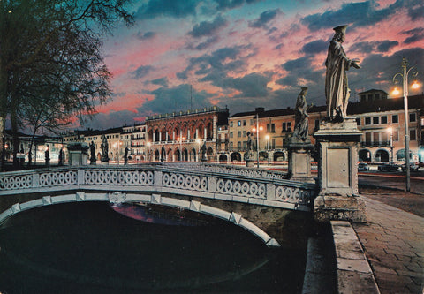 AK Padova. Prato della Valle Loggia Amulea.