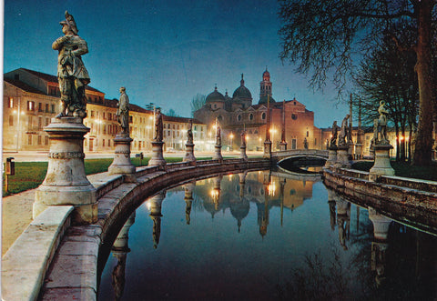 AK Padova. Prato della Valle Basilica di S. Giustina.