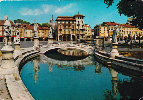 AK Padova. Prato della Valle.
