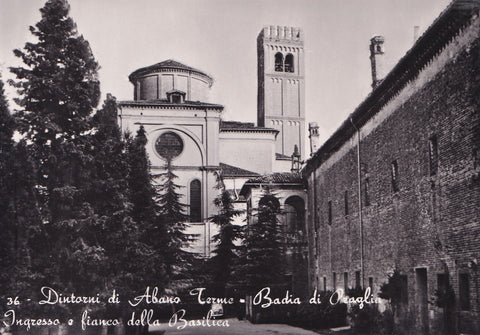 AK Dintorni di Abano Terme. Badia di Praglia. Ingresso e fianco della Basilica.