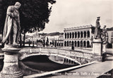 AK Padova. Prato della Valle e Loggia Amulea.